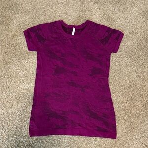 Athleta Magenta Short Sleeve Tee